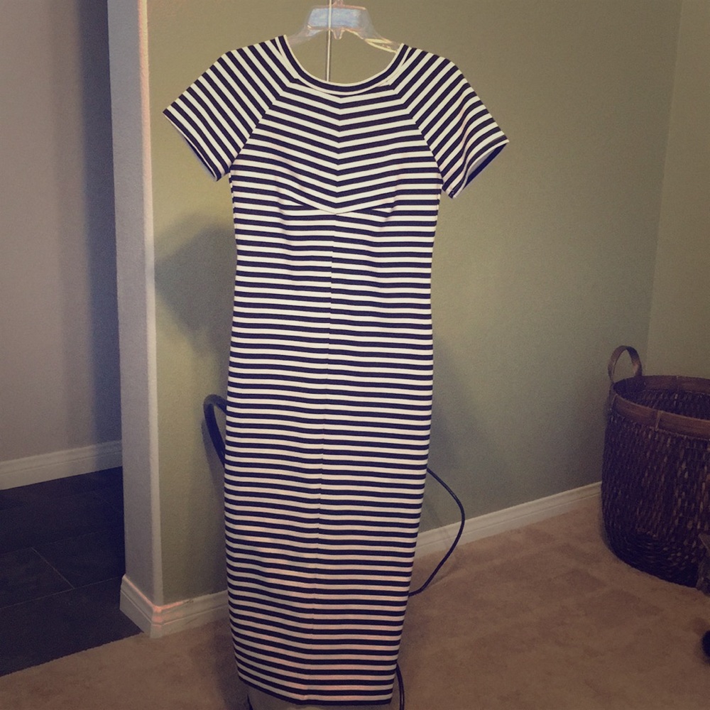 Striped black and white dress